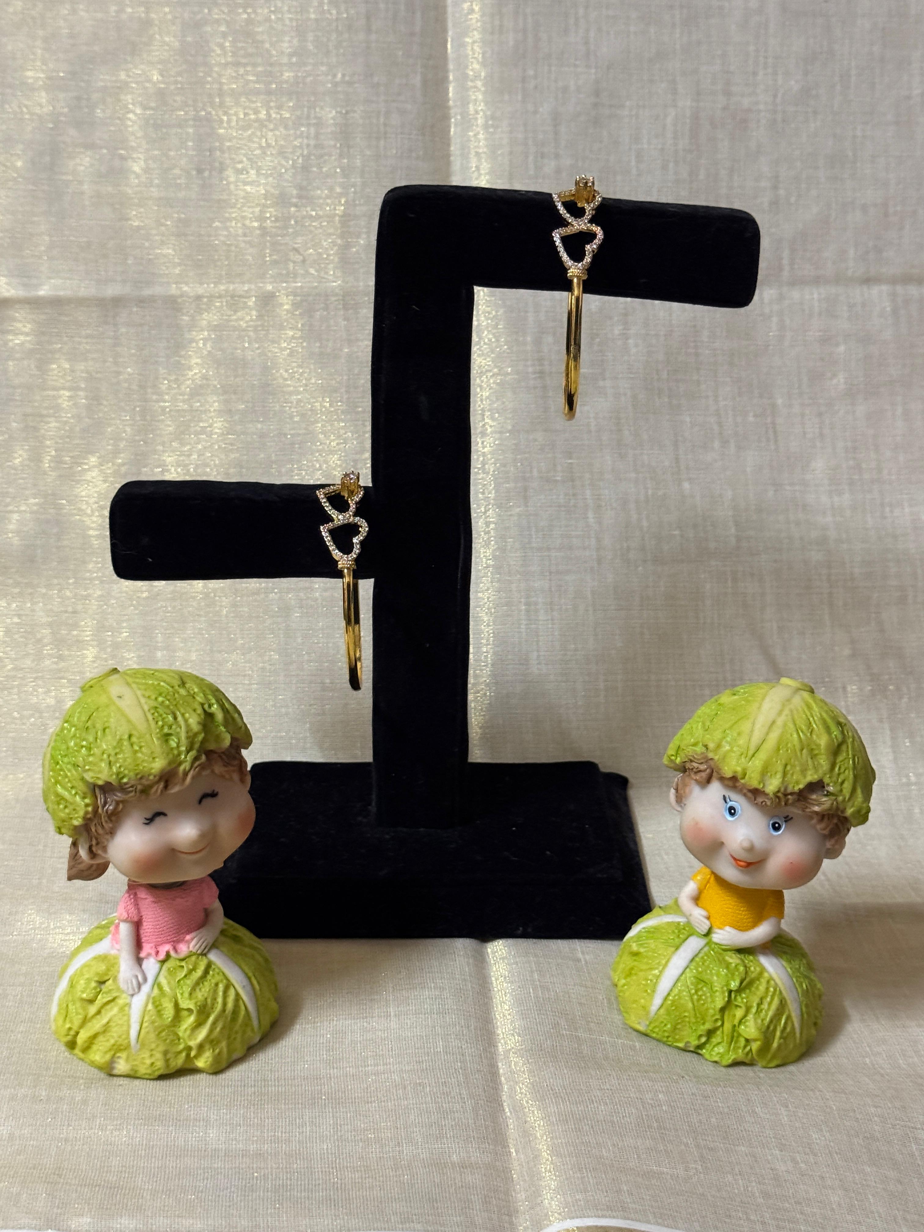 FREE SIZE WHITE AND RUBY STONE BANGLES