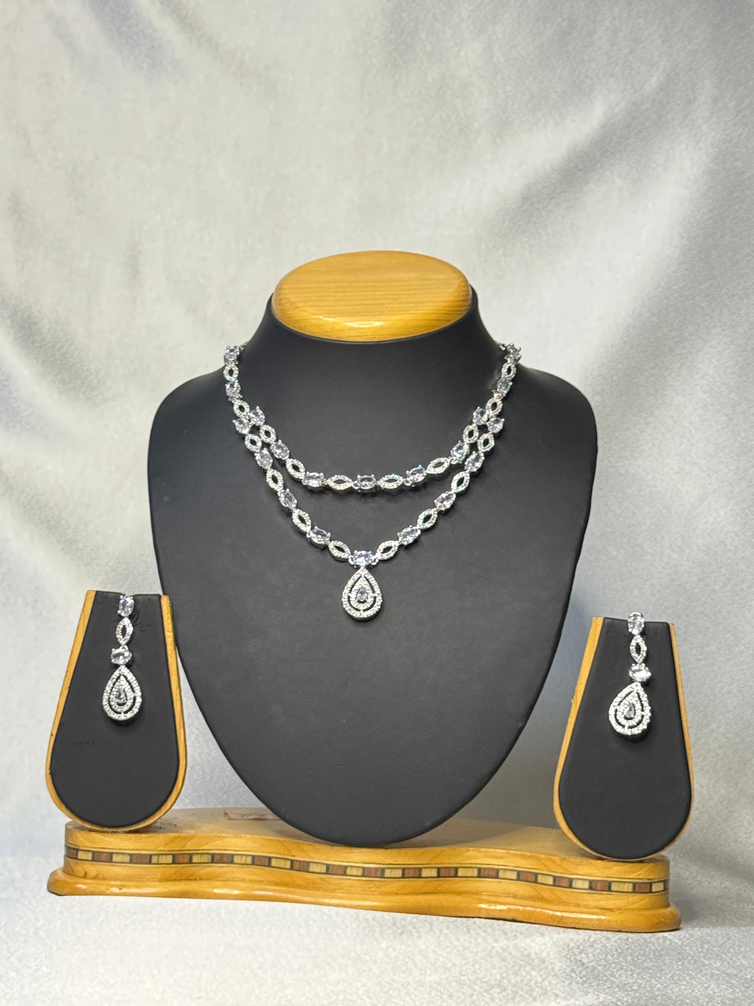 AD NECKLACE DOUBLE LAYER
