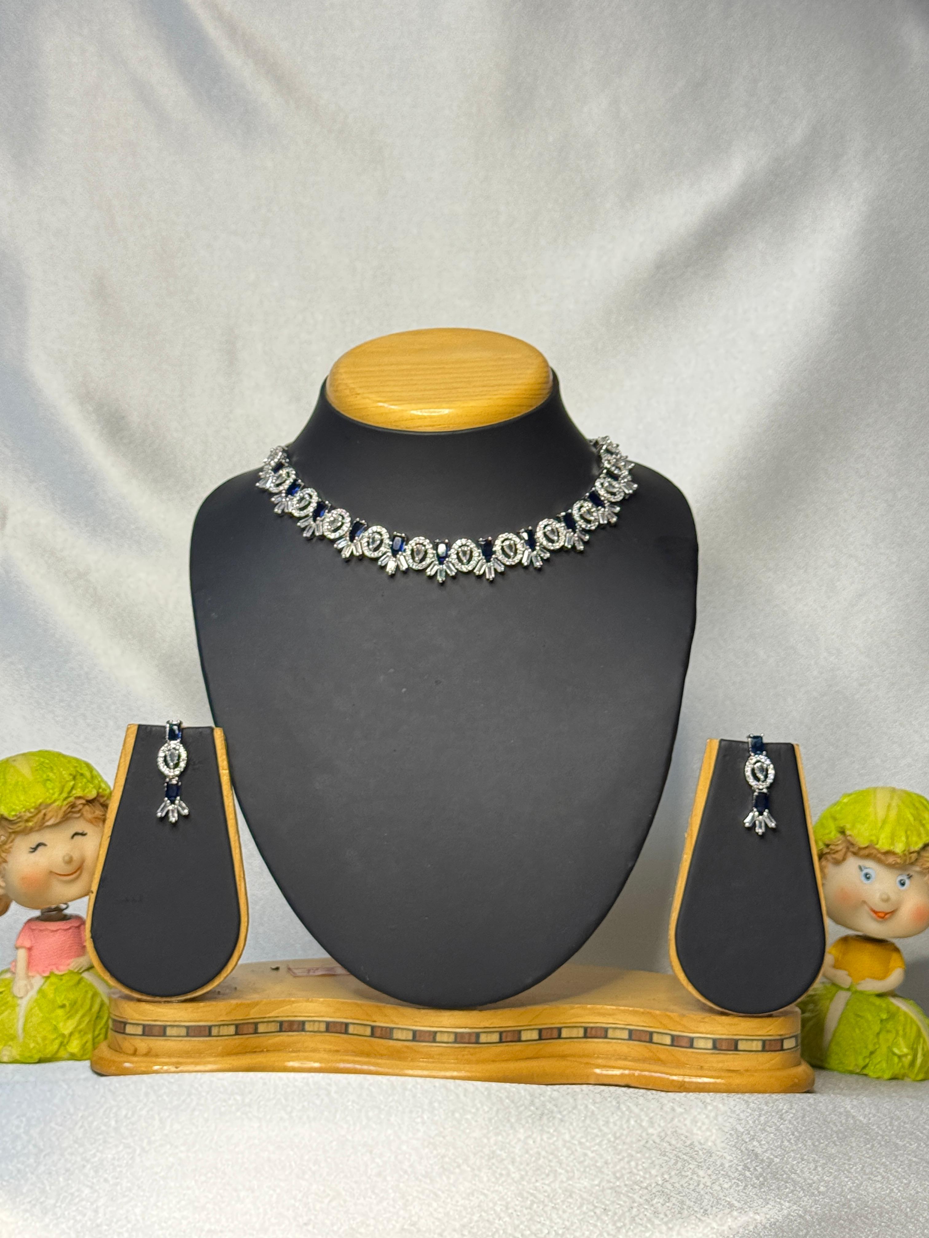 AD WHITE AND BLUE NECKLACE WITH EARRINGS