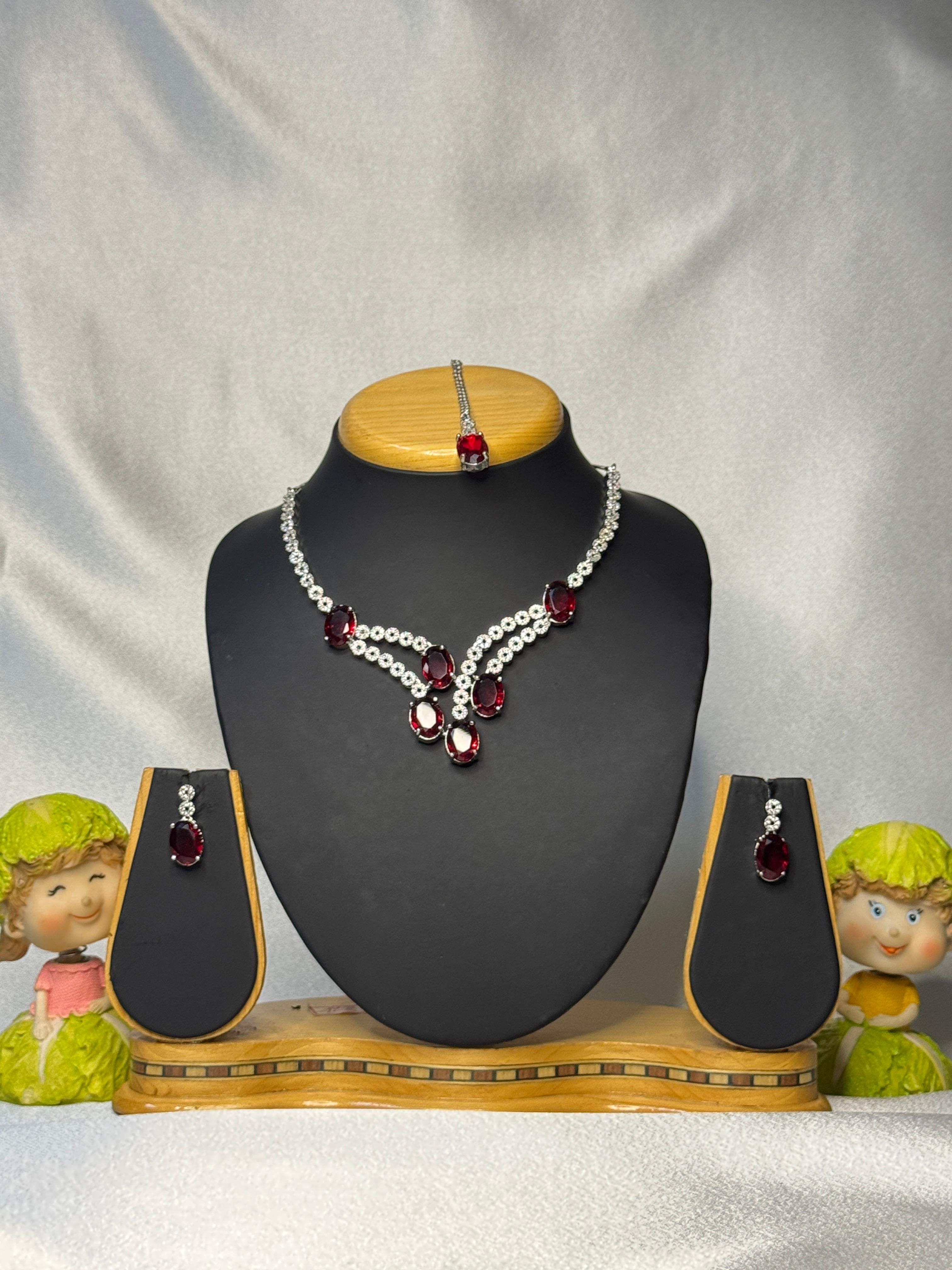 AD WHITE AND RED NECKLACE WITH EARRINGS