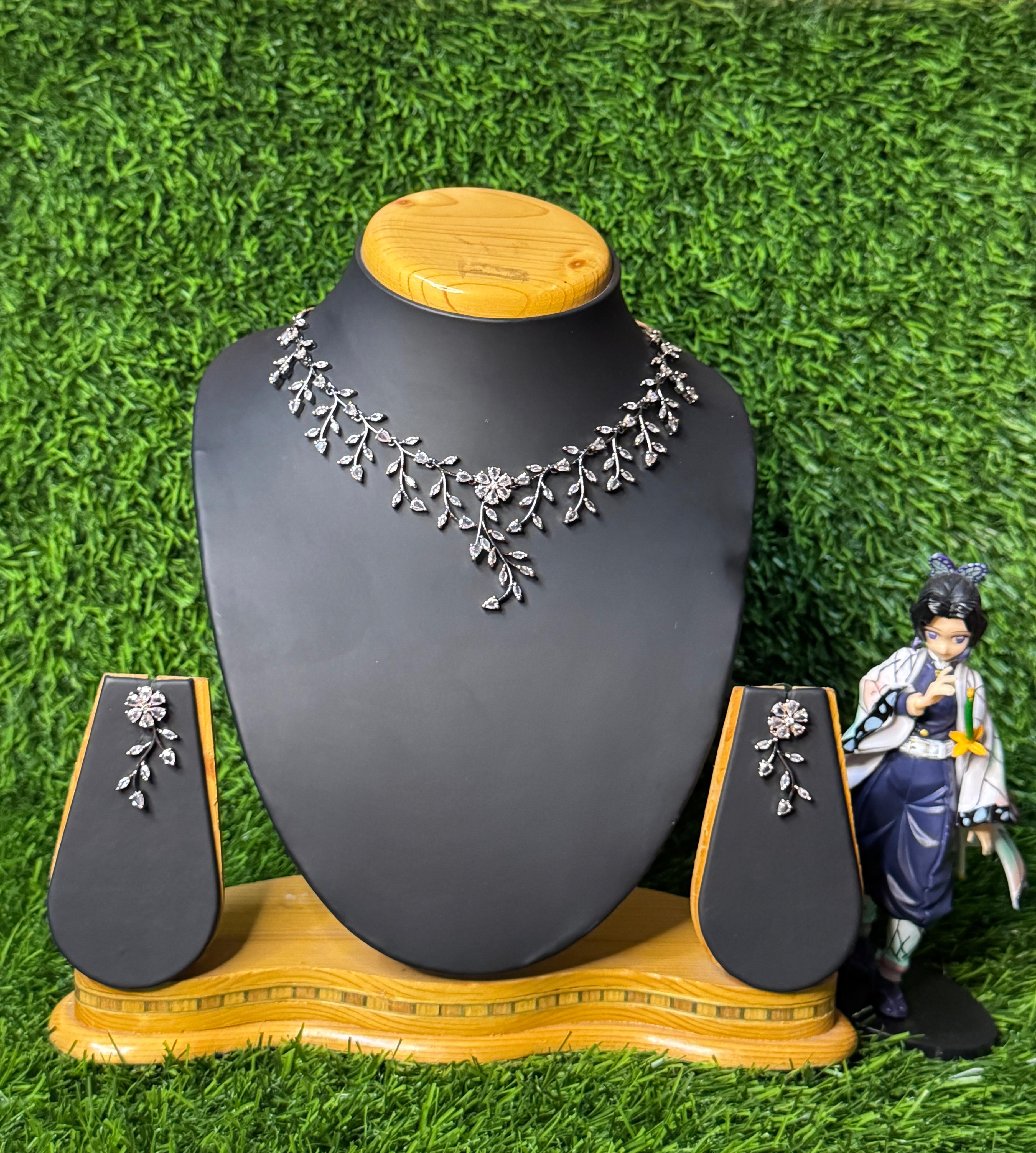 AD OXIDESED SILVER BLACK NECKLACE WITH EARRINGS