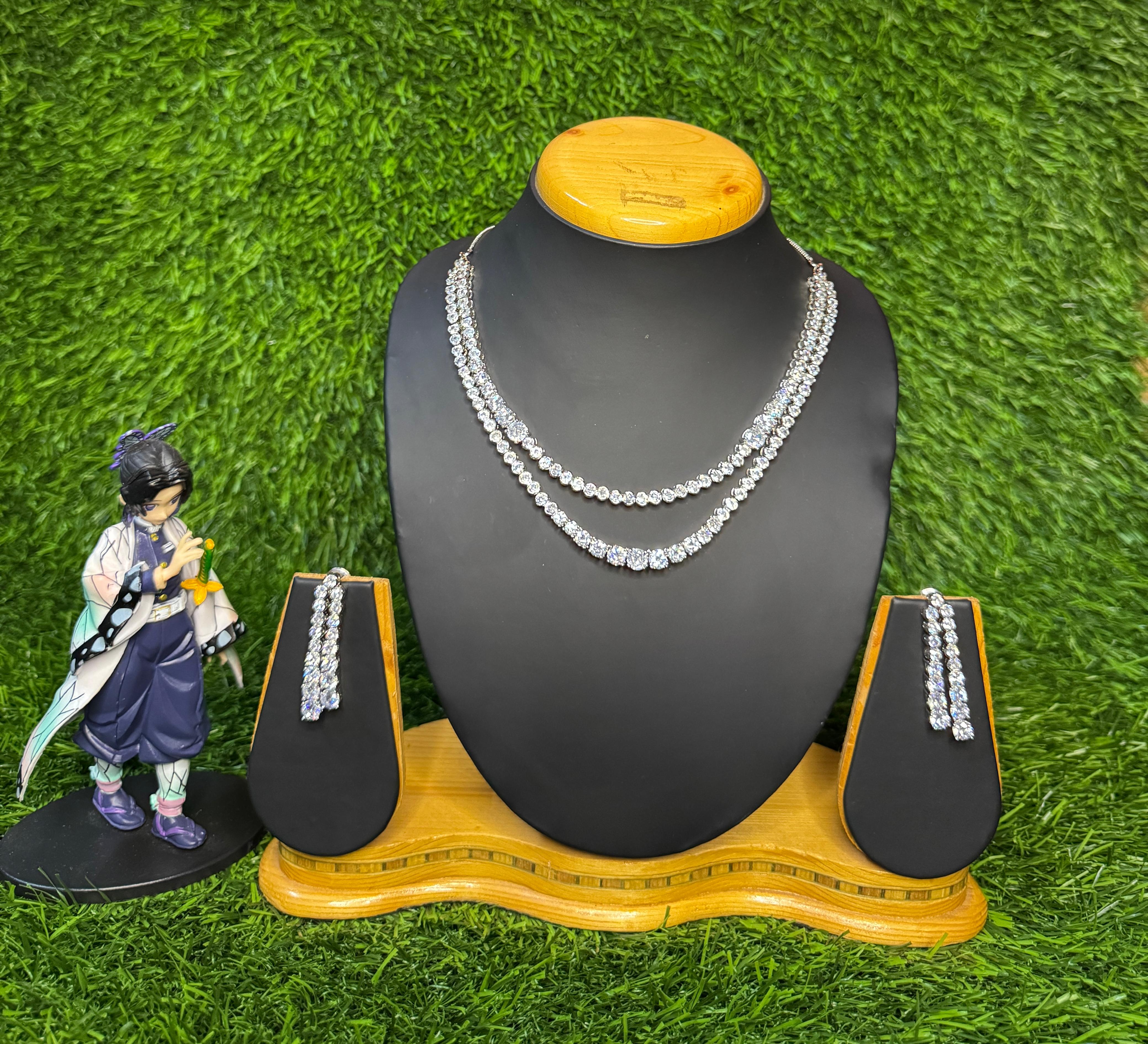 AD WHITE DOUBLE LAYER NECKLACE WITH EARRINGS